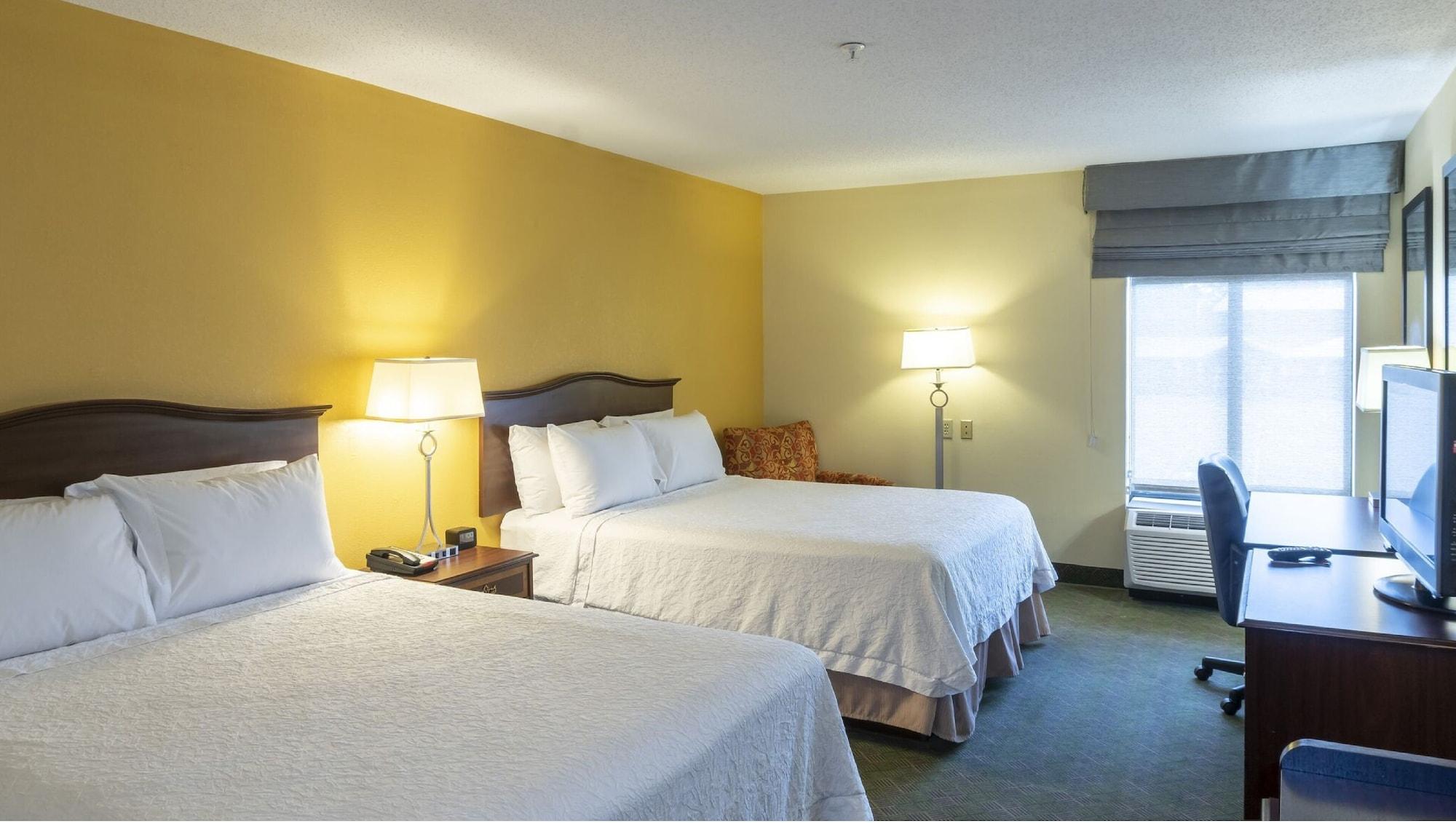 Hampton Inn New Philadelphia Eksteriør bilde