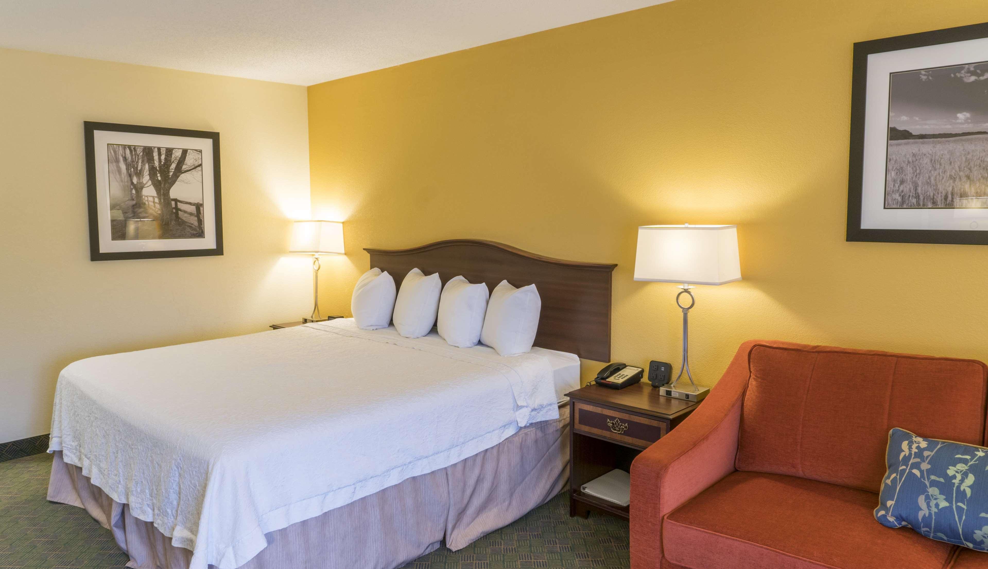 Hampton Inn New Philadelphia Eksteriør bilde