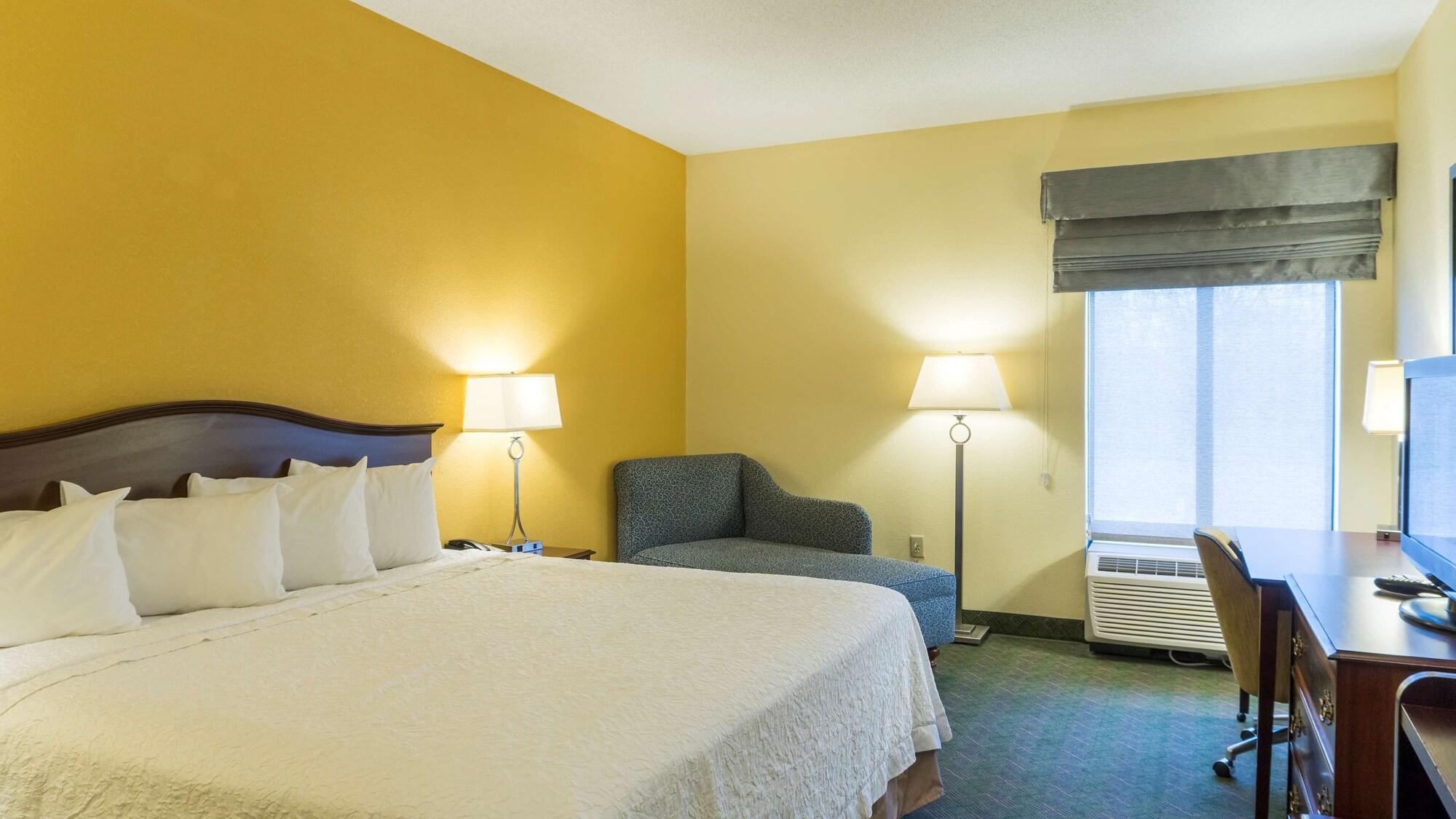 Hampton Inn New Philadelphia Eksteriør bilde