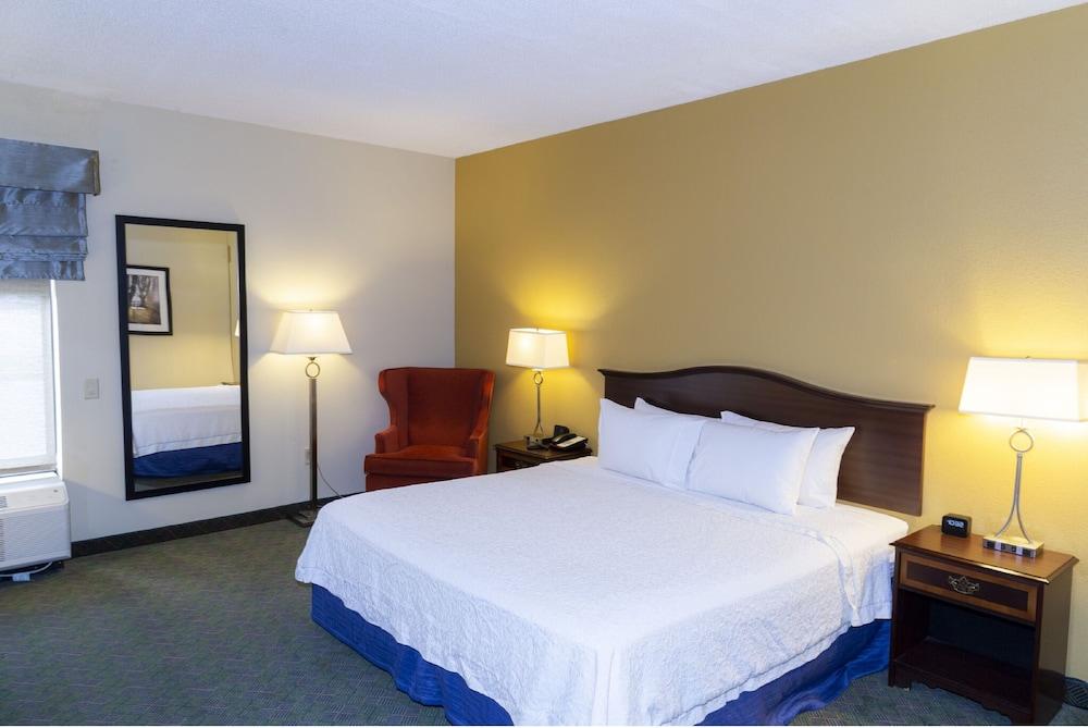 Hampton Inn New Philadelphia Eksteriør bilde