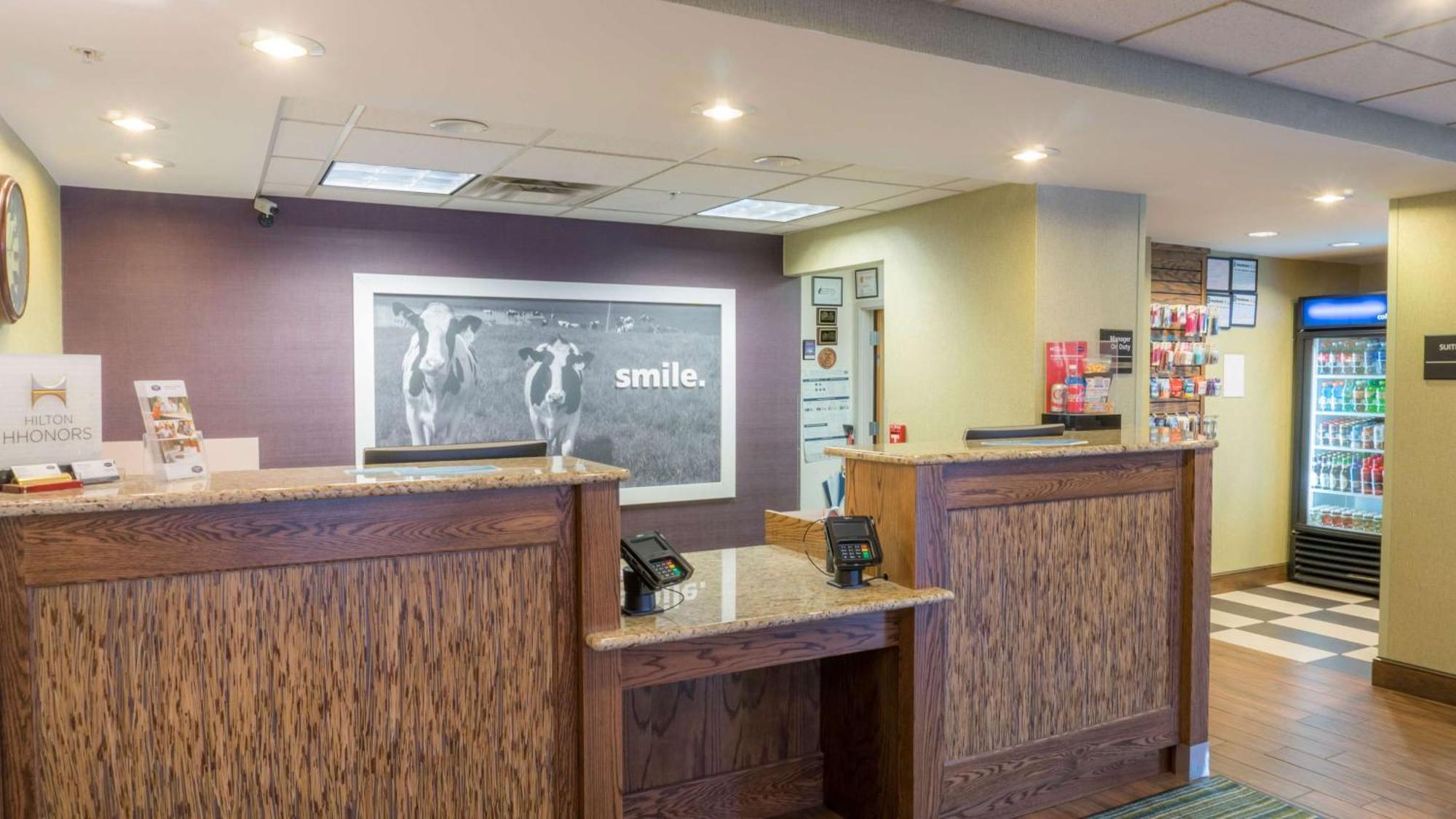 Hampton Inn New Philadelphia Eksteriør bilde